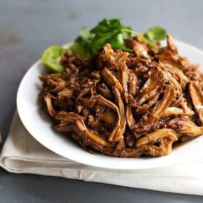 Honey Glazed Crockpot Chicken Adobo - simple pantry ingredients, hardly any hands-on time, 200 calories. | https://science-daily.site