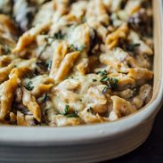 Healthy Alfredo Mushroom Pasta Bake