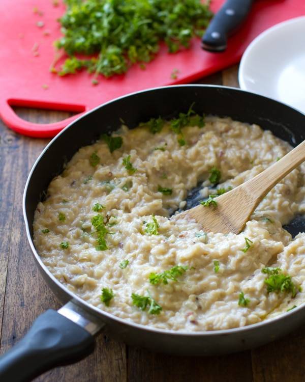 This creamy cauliflower garlic rice is simple, healthy, and so surprisingly good! With garlic, butter, brown rice, and cauliflower. | pinchofyum.com This creamy cauliflower garlic rice is simple, healthy, and so surprisingly good! With garlic, butter, brown rice, and cauliflower. | pinchofyum.com